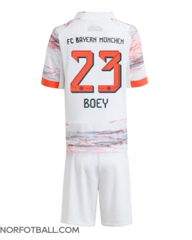 Billige Fotballdrakt Bayern Munich Sacha Boey #23 Replika Bortedraktsett Barn 2025-26 Kortermet (med bukser)